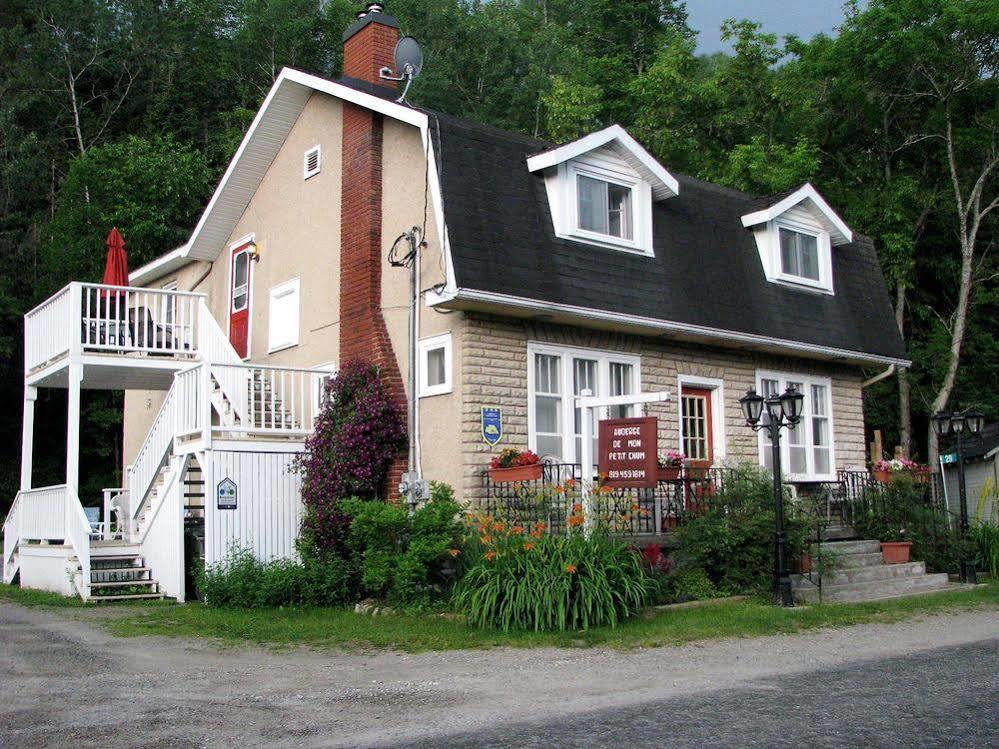 Auberge De Mon Petit Chum B&B Wakefield Extérieur photo